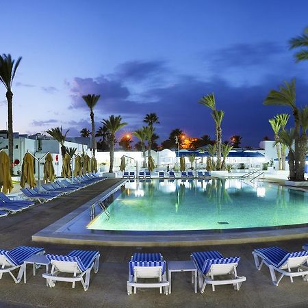 Hari Club Beach Resort Aghīr Dış mekan fotoğraf