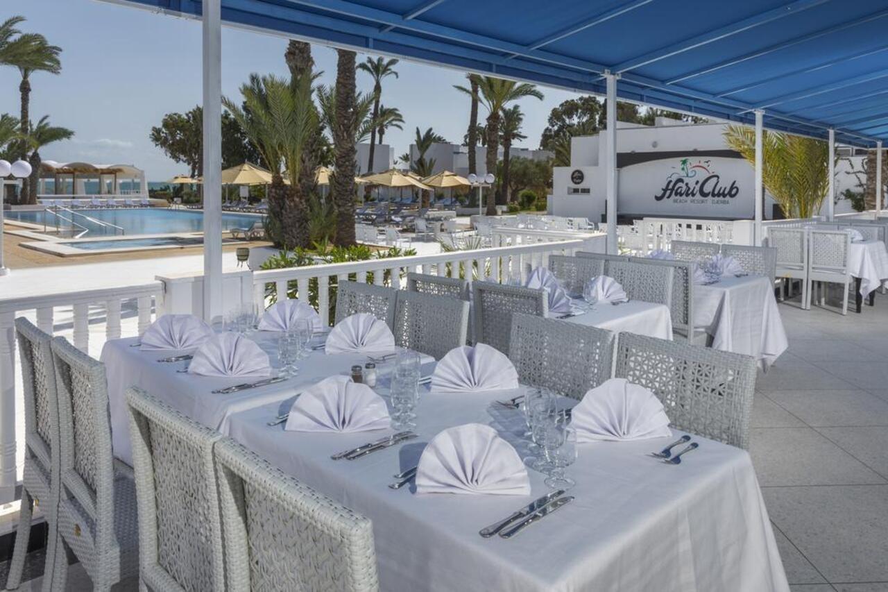 Hari Club Beach Resort Aghīr Dış mekan fotoğraf