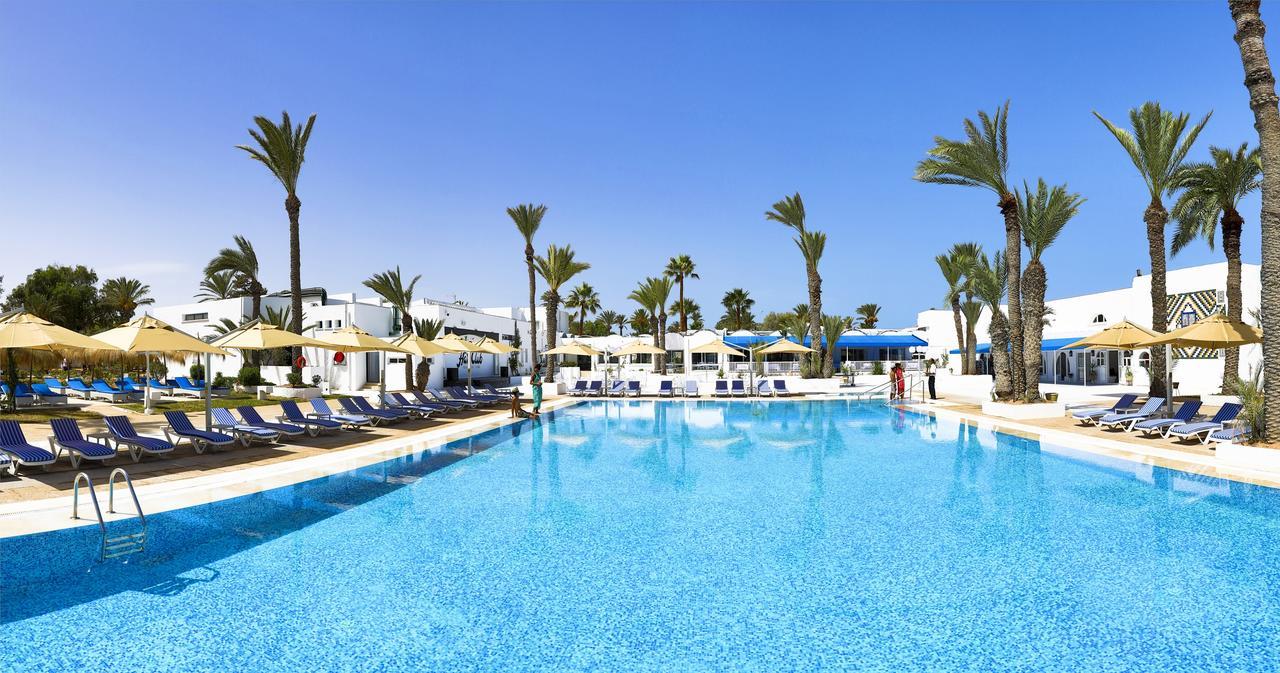 Hari Club Beach Resort Aghīr Dış mekan fotoğraf