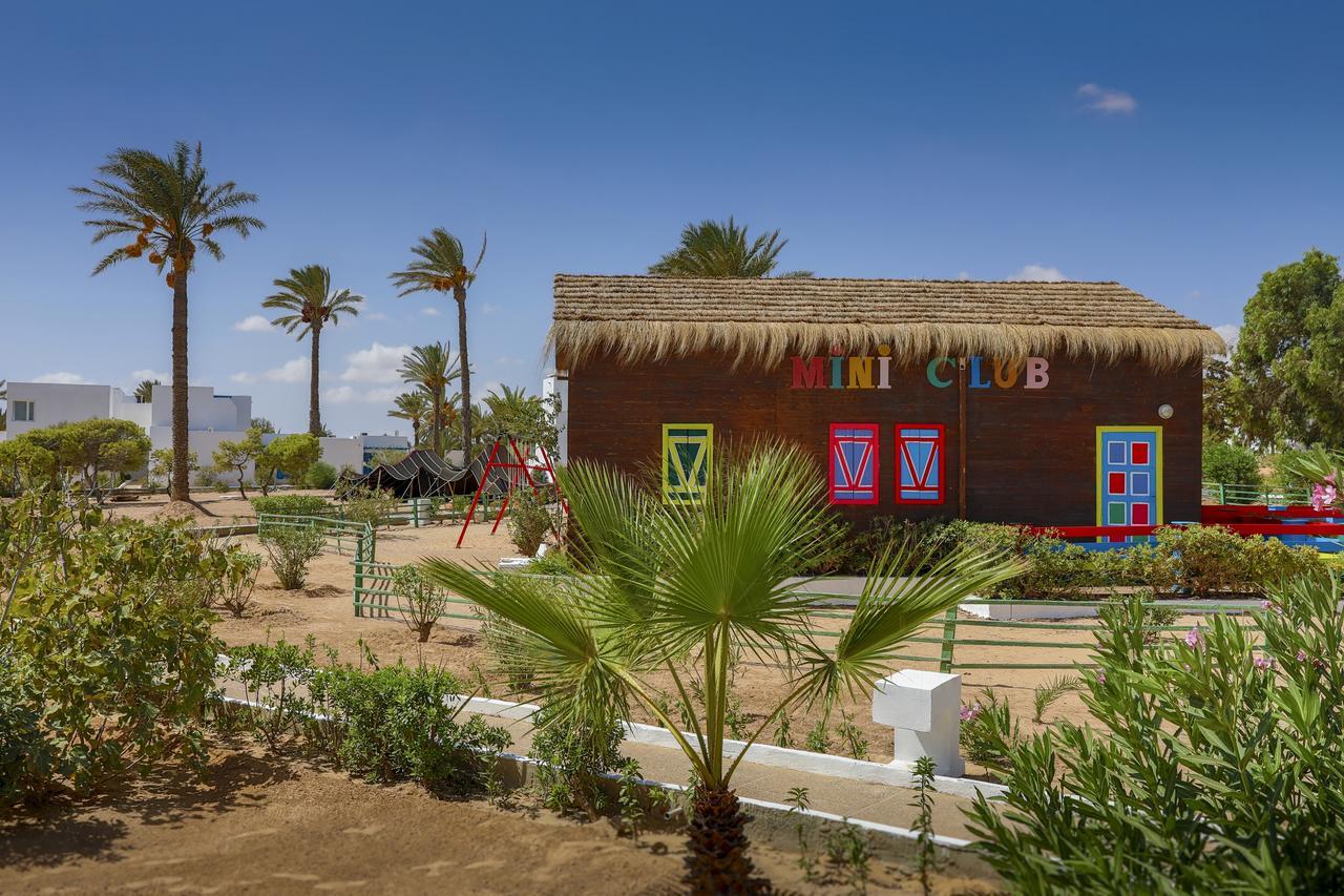 Hari Club Beach Resort Aghīr Dış mekan fotoğraf