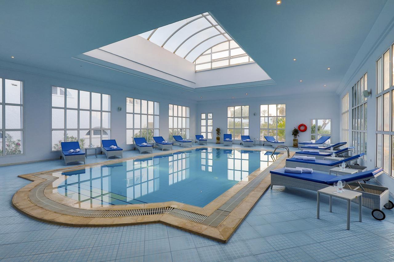 Hari Club Beach Resort Aghīr Dış mekan fotoğraf