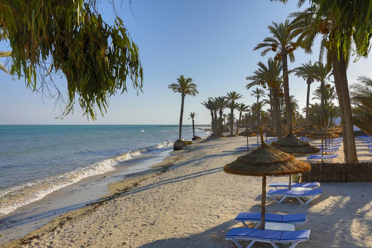 Hari Club Beach Resort Aghīr Dış mekan fotoğraf